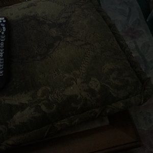 Meet your Posher, Ty